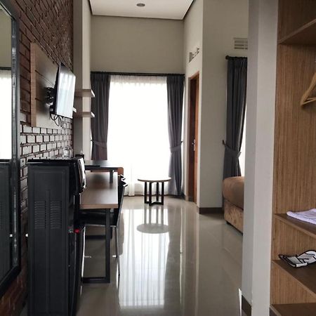Amerta Giri Hotel Dieng Wonosobo Kejajar Εξωτερικό φωτογραφία